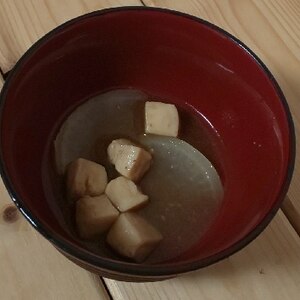 大根とお豆腐のお味噌汁